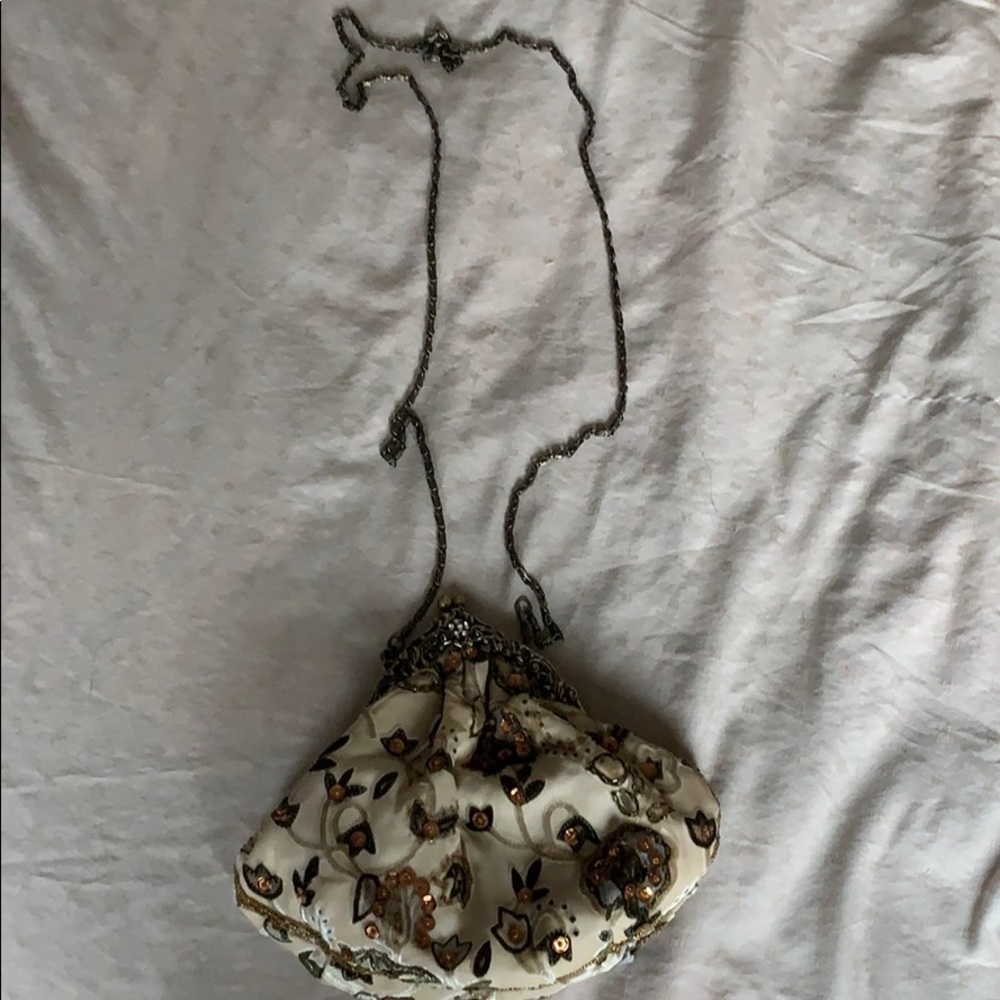 Dress handbag